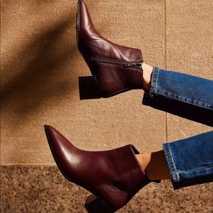 Everlane booties in burgundy